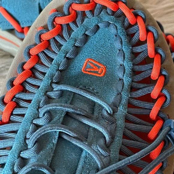 Keen Uneek Slingback Slip On Water Sandals Size 9 - Picture 4 of 11